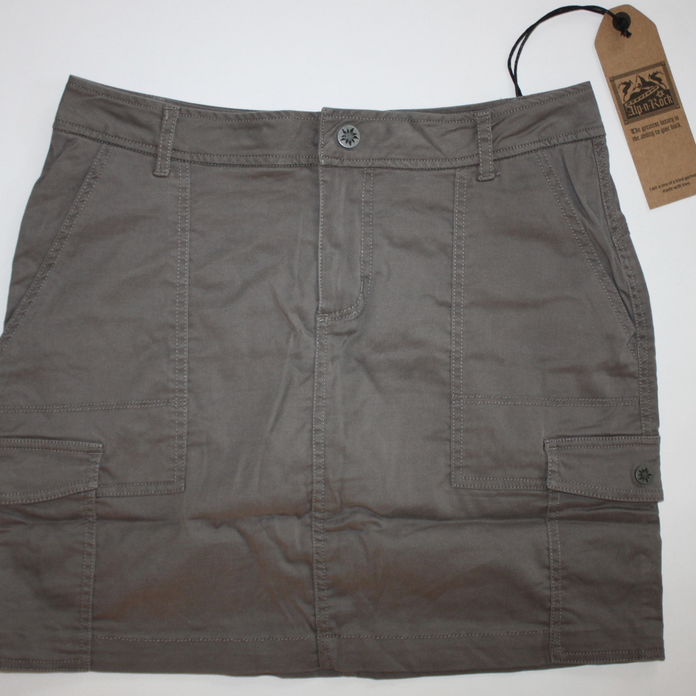 Alp-n-Rock Women's Medium 3 Gray Skort AMELIE New